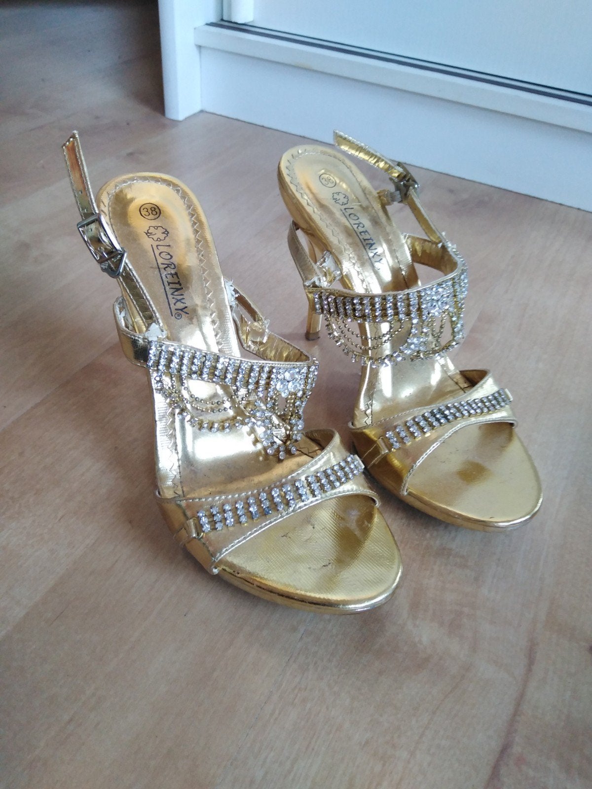 goudkleurige muiltjes met strass, Overige kleuren, Gedragen, Sandalen of Muiltjes, Ophalen of Verzenden