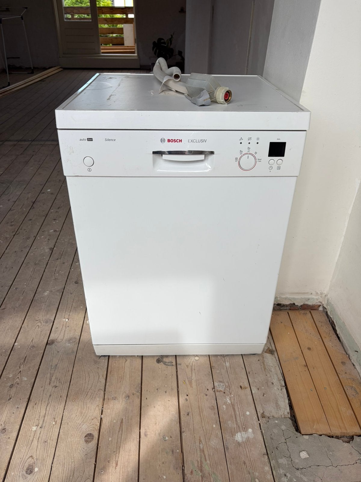 Defect - Bosch Exclusive auto 3in1 silence vaatwasmachine, Witgoed en Apparatuur, Vaatwasmachines, Ophalen, Niet werkend, Minder dan 85 cm