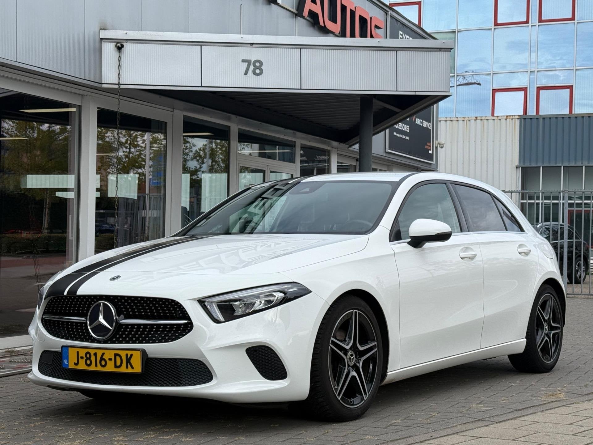 Mercedes-Benz A-klasse 160, Auto's, Voorwielaandrijving, Gebruikt, 4 cilinders, Leder en Stof