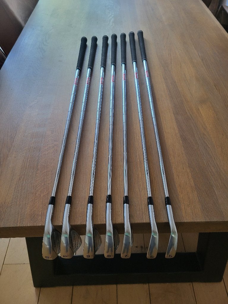 Nieuwe Cobra KING Tour Forged ijzerset – 7 ijzers, Sport en Fitness, Golf, Ophalen, Nieuw, Set, Overige merken