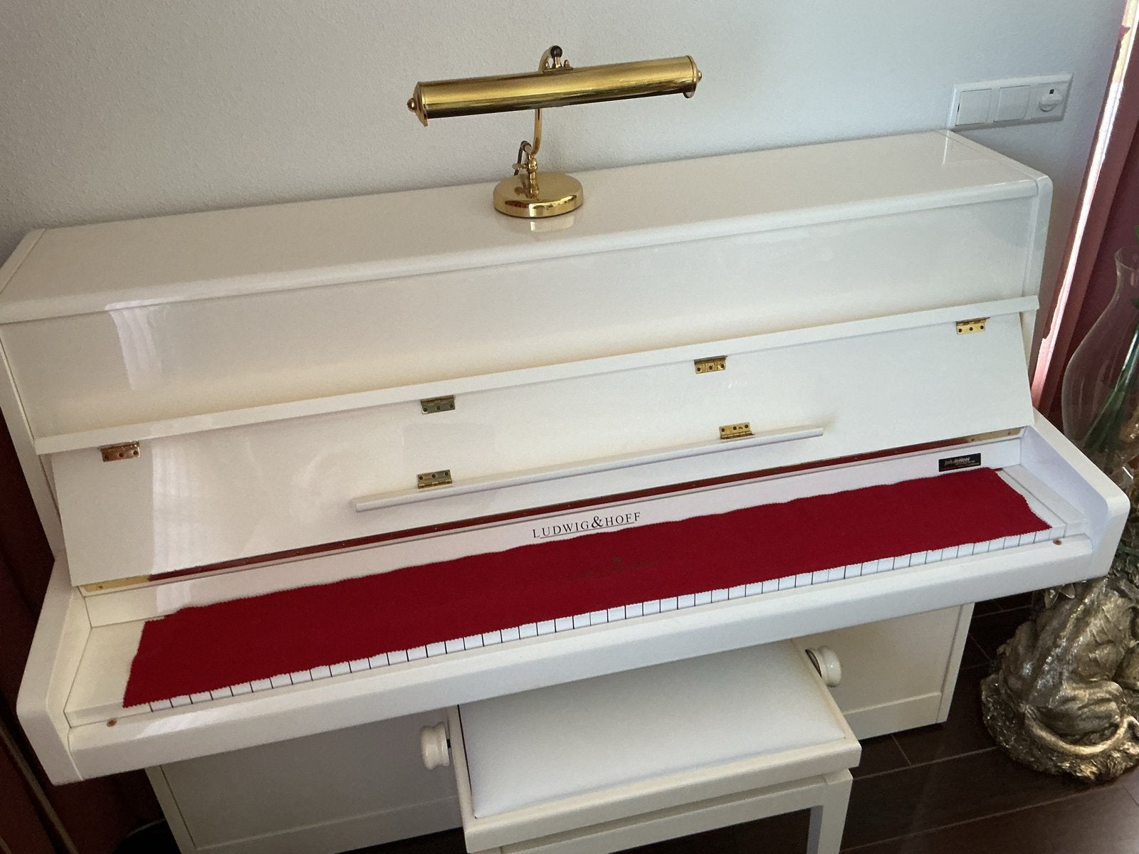 Ludwig & Hoff Witte Hoogglans Piano, Ophalen, Wit, Zo goed als nieuw, Piano