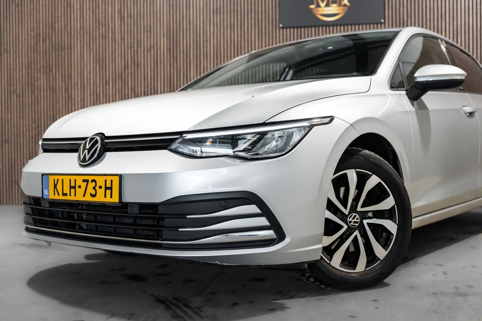 Volkswagen GOLF 1.0 eTSI Life DSG LED CAMERA PDC, Stof, Gebruikt, 23 km/l, 1202 kg