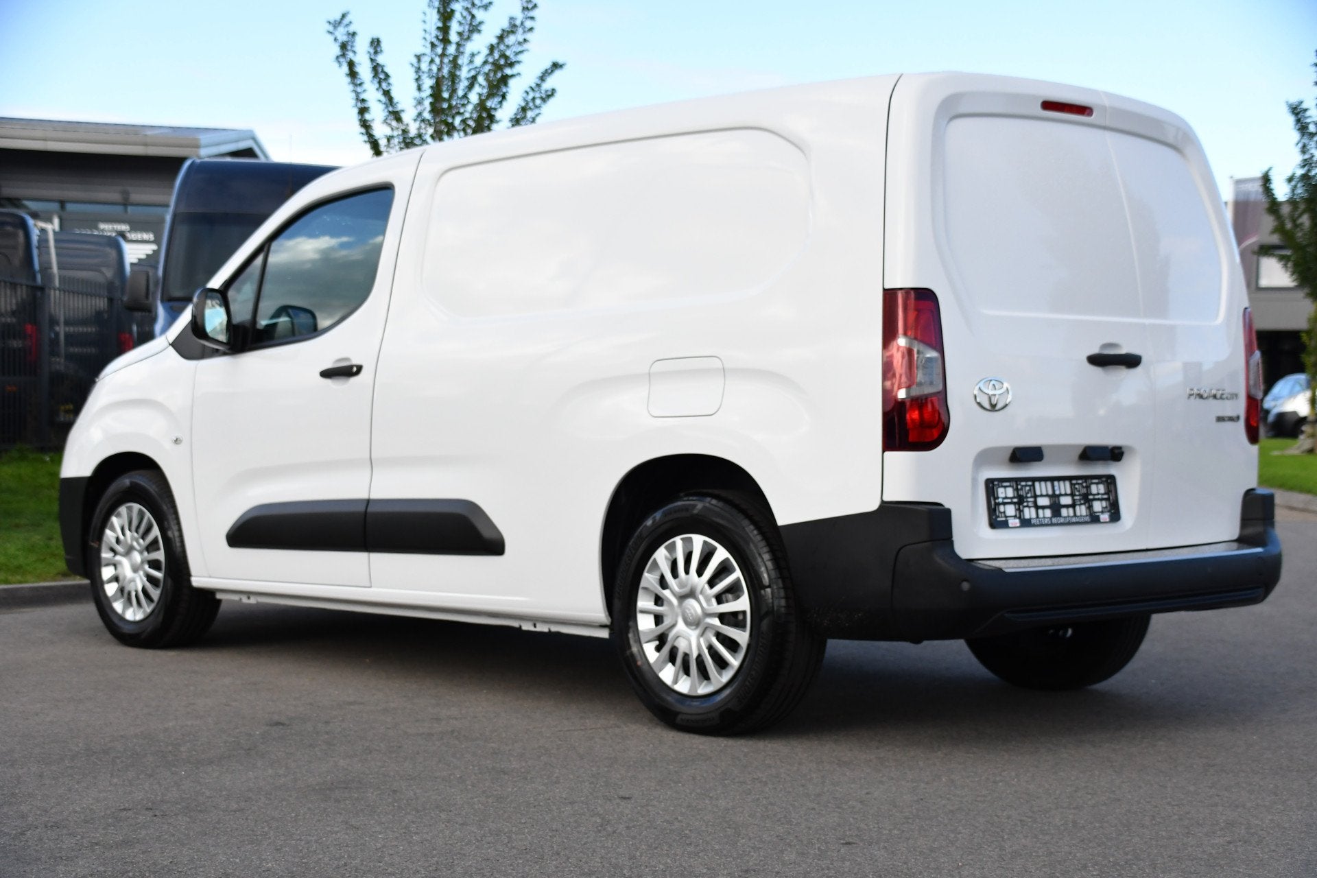 Toyota PROACE CITY Electric Professional 50 kWh Virtual, Cam, Stof, Gebruikt, Verwarmde buitenspiegels, Wit
