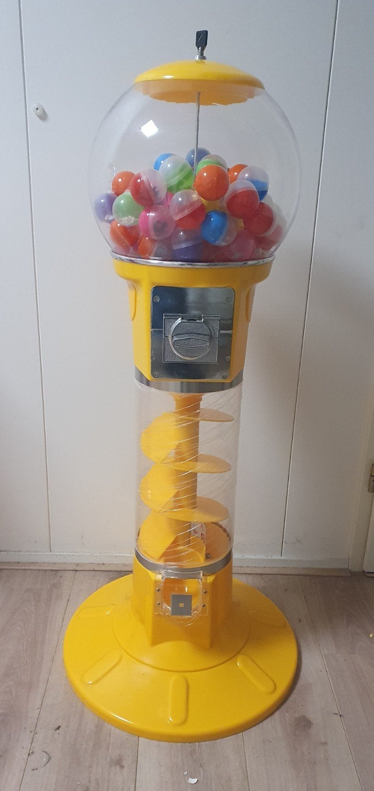 Kauwgomballen stuiterballen spiraal nieuw, Verzamelen, Automaten | Overige, Ophalen