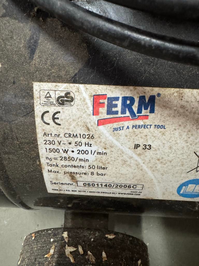 Ferm Compressor CRM1026 - 50L, 8 bar, Doe-het-zelf en Verbouw, Compressors, Ophalen, Gebruikt, 6 tot 10 bar, Minder dan 200 liter/min