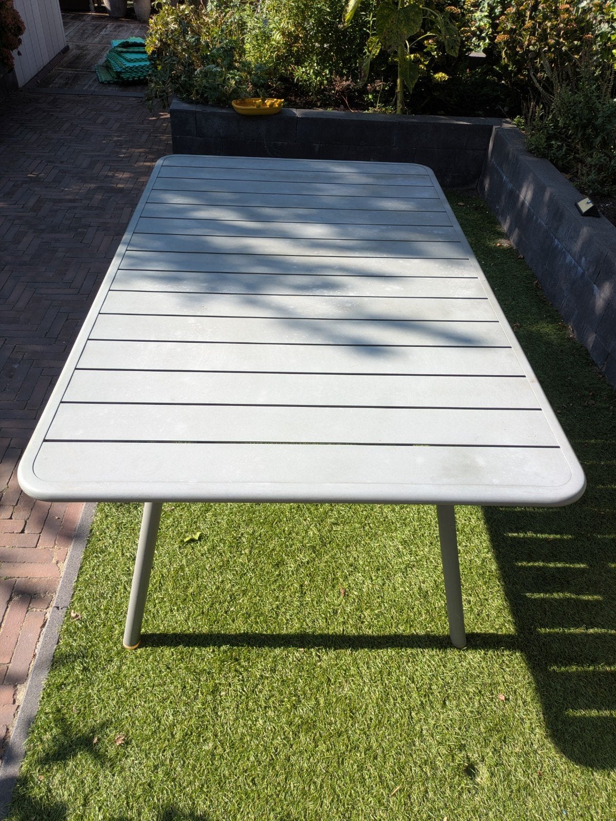 Fermob Luxembourg tafel 165x100 in kleur Rosemary, Tuin en Terras, Tuintafels, Ophalen, Gebruikt, Rechthoekig, Aluminium