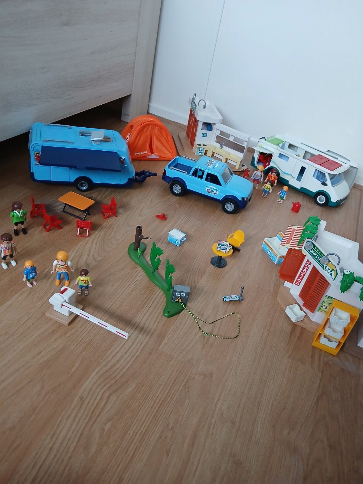 Playmobil Camping Set met Camper, Caravan en meer, Ophalen, Gebruikt, Jongen of Meisje