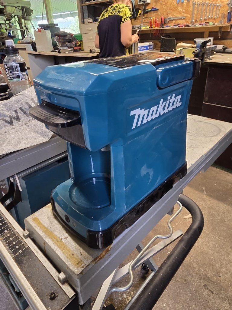 Makita 18V koffieapparaat, Doe-het-zelf en Verbouw, Gereedschap | Machine-onderdelen en Toebehoren, Ophalen of Verzenden, Zo goed als nieuw