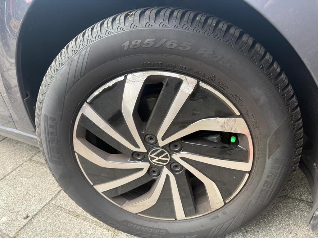 Gezocht VW Polo Velg (zie foto), Ophalen of Verzenden