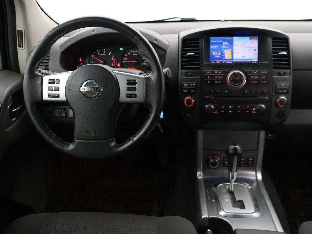 Nissan Navara 2.5 DCI 190 PK AUT. 4X4 5-PERSOONS DOUBLE CAB, Auto's, Automaat, Stof, Gebruikt, Overige modellen