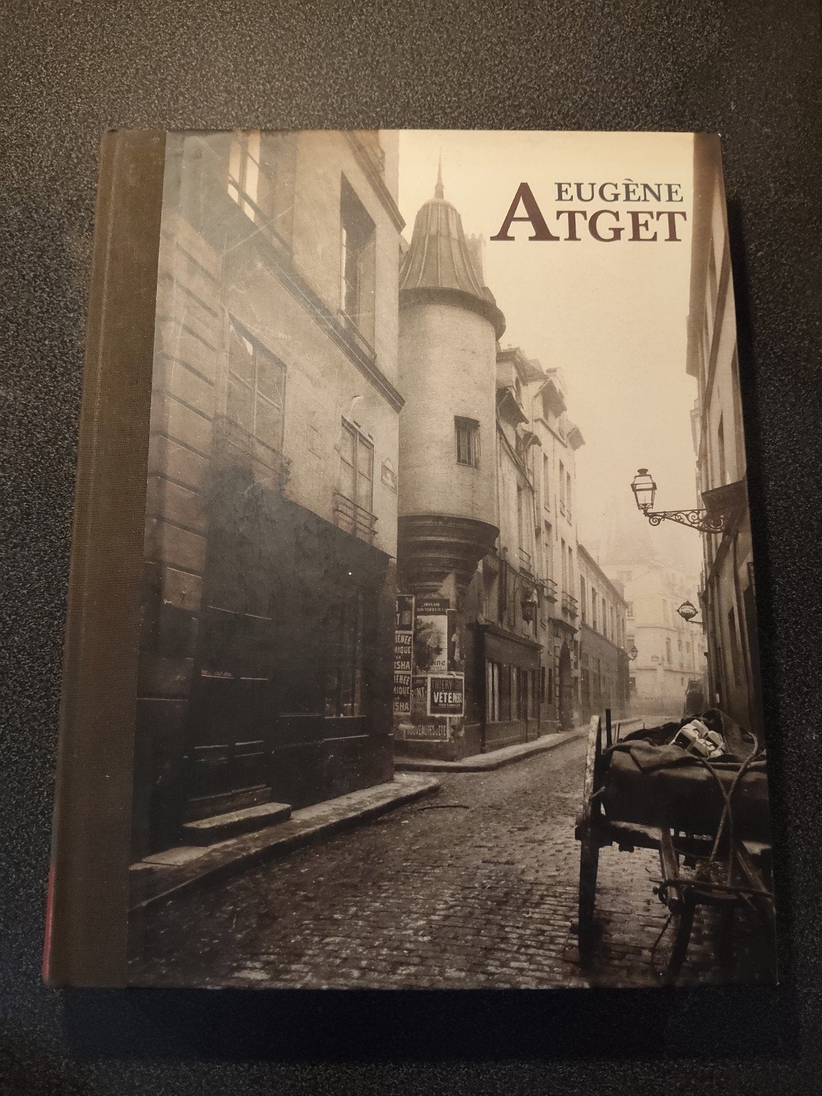 Eugène Atget Fotoboek - Historische Parijse Beelden, Ophalen of Verzenden, Zo goed als nieuw, Fotografie algemeen, Eugène Atget