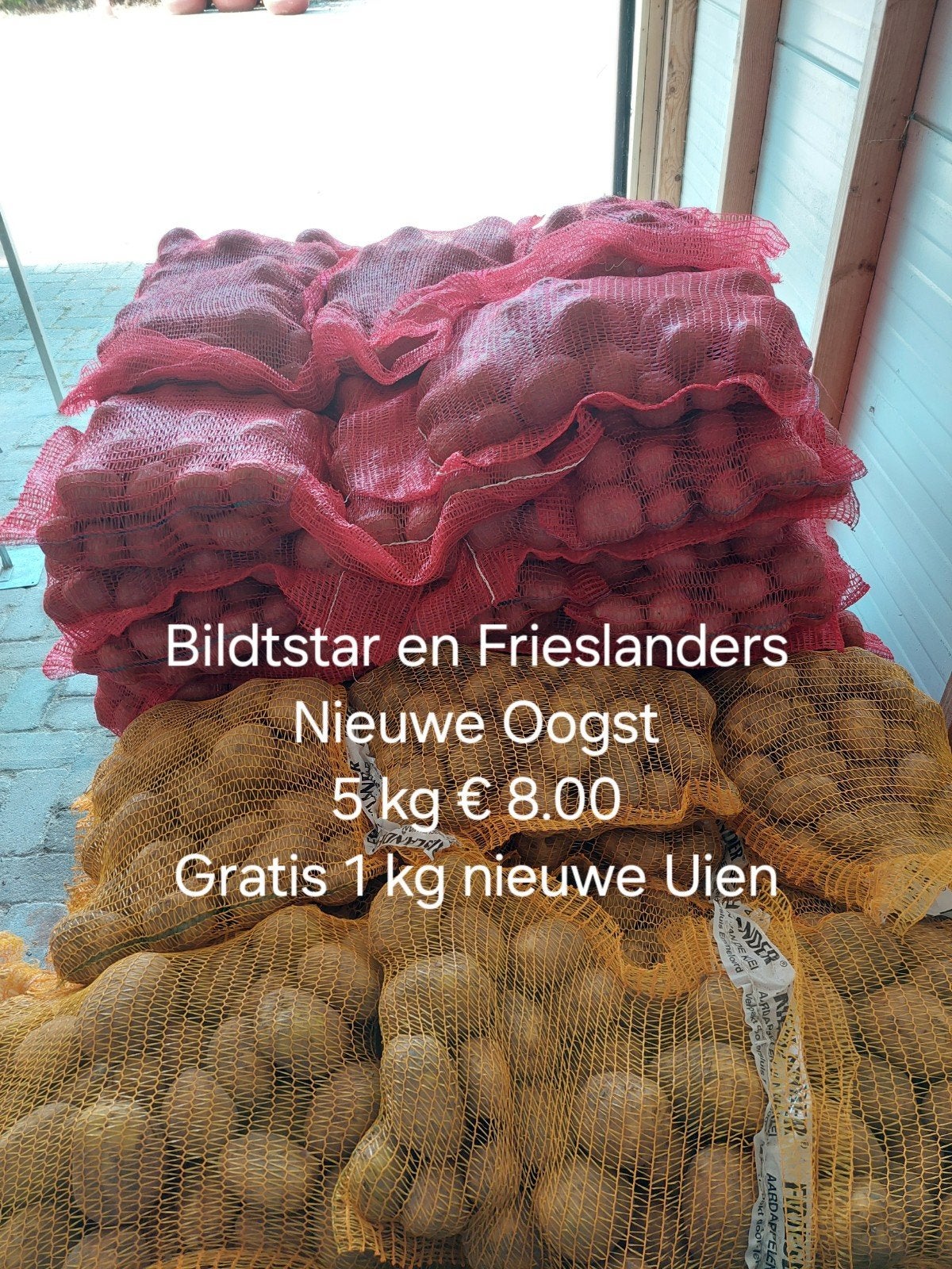 Aardappelen uit de Polder Scharreleieren ook dubbeldooiers, Diversen, Ophalen