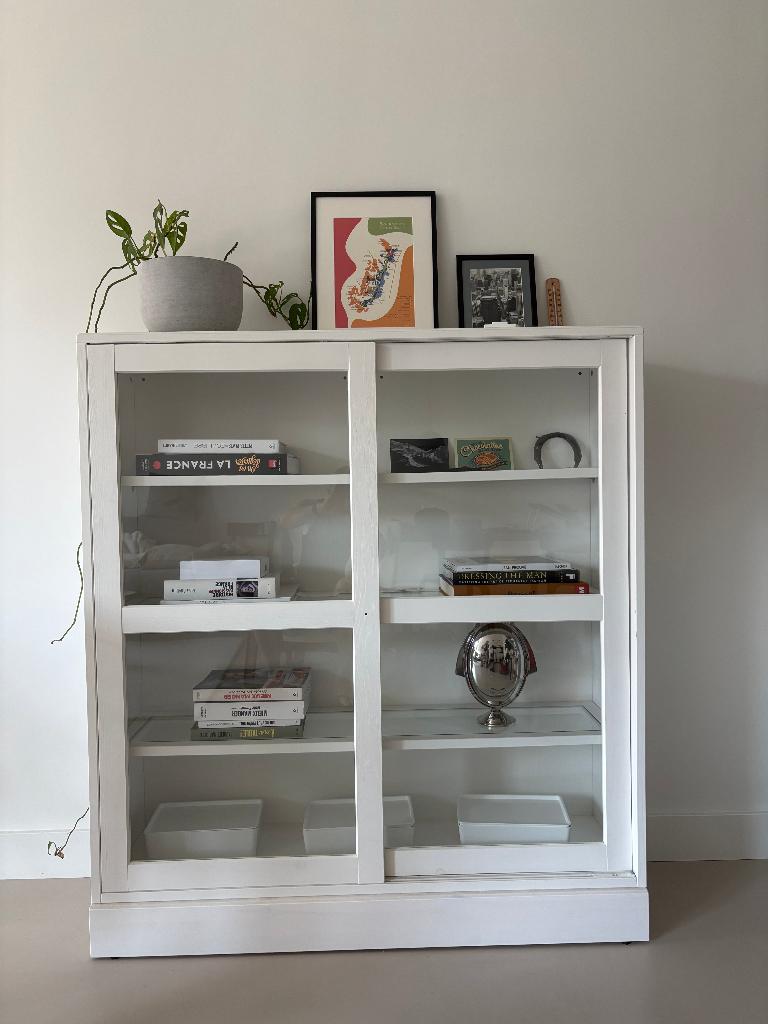 IKEA HAVSTA vitrinekast met glazen deuren in wit, Ophalen, Zo goed als nieuw