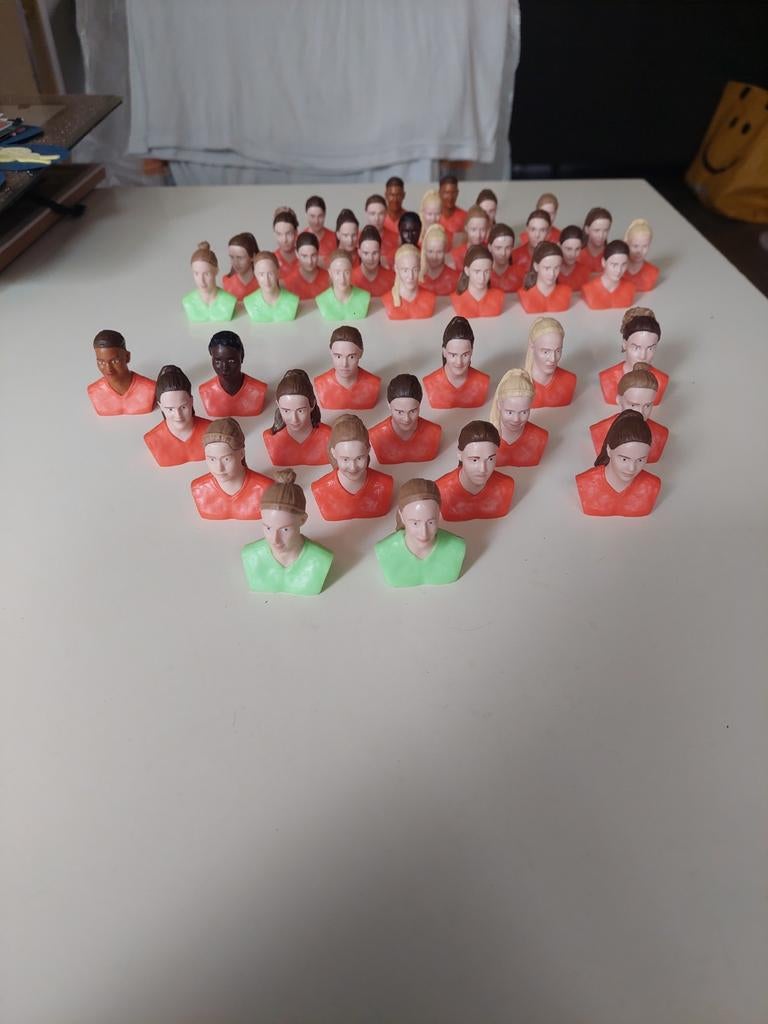 Set van 44 Blokker Oranje Leeuwinnen WK 2019 poppetjes, Ophalen of Verzenden