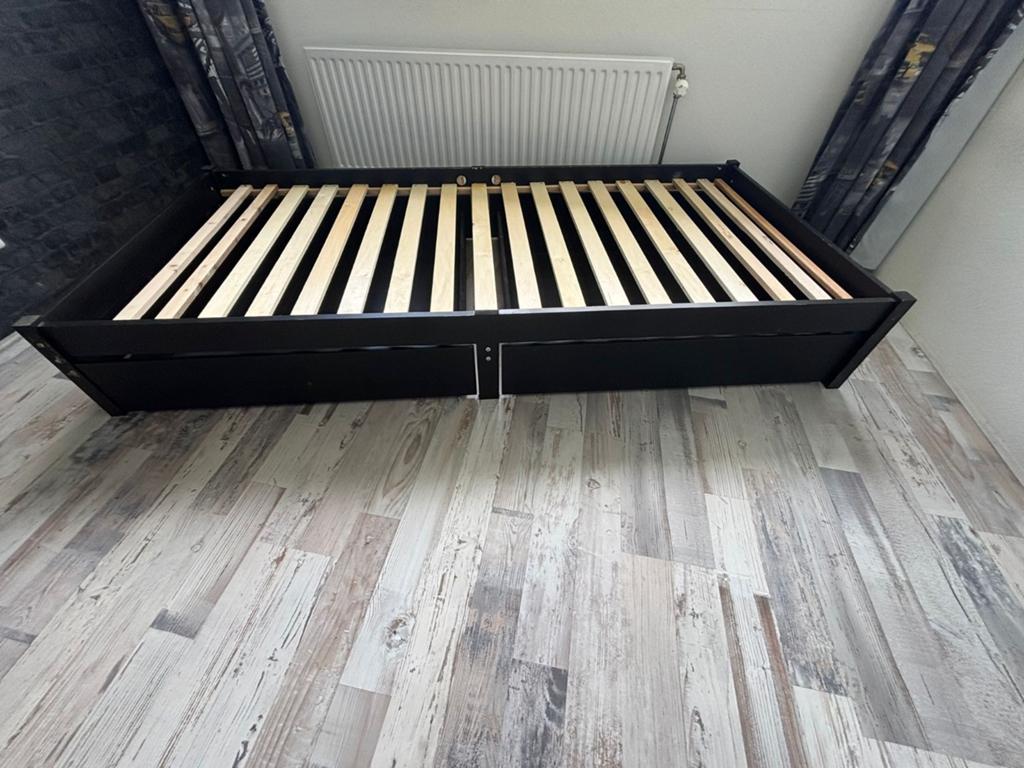 Zwart houten bed 90x200 cm met lades, Ophalen, 90 cm, Eenpersoons, Zwart