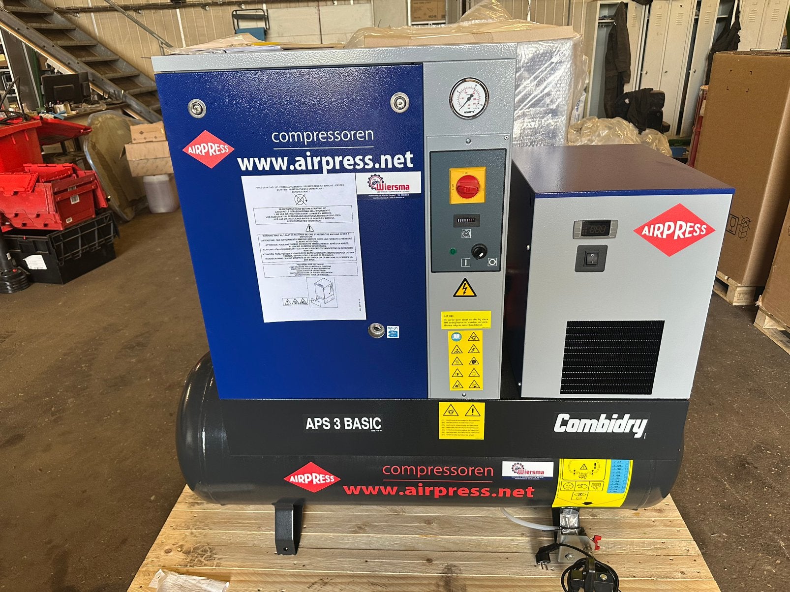 AIRPRESS SCHROEFCOMPRESSOREN!! Scherp geprijsd!!!, Doe-het-zelf en Verbouw, 800 liter/min of meer, Nieuw, Ophalen of Verzenden