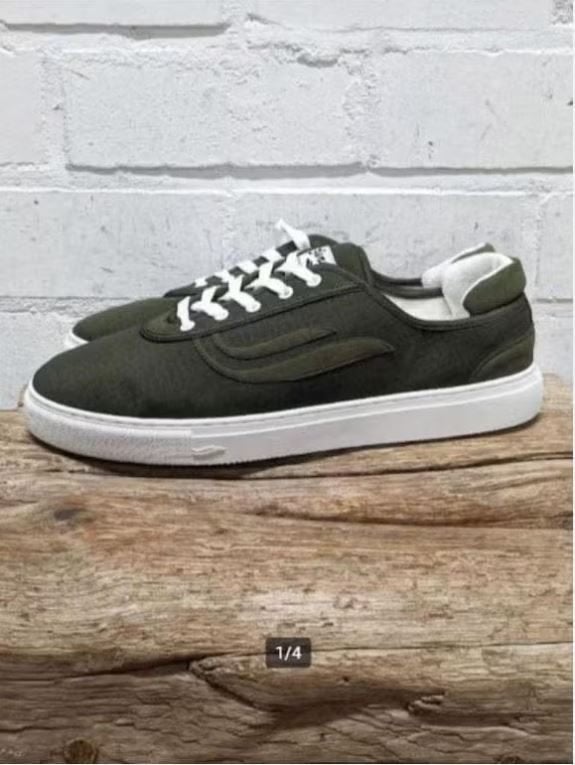 Genesis - Donkergroene herensneaker maat 45 - Nieuw, Kleding | Heren, Overige kleuren, Nieuw, Ophalen of Verzenden, Sneakers of Gympen