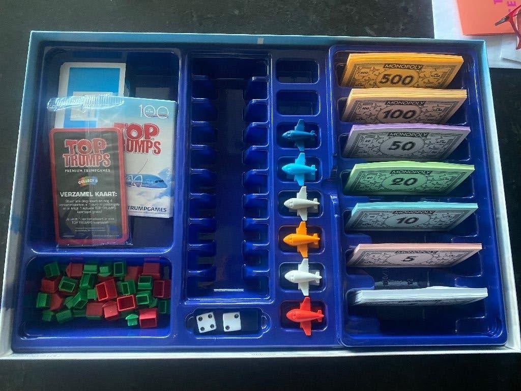 Collectors item KLM monopoly jubileumuitgave, Vijf spelers of meer, Ophalen of Verzenden, Zo goed als nieuw, Monopoly