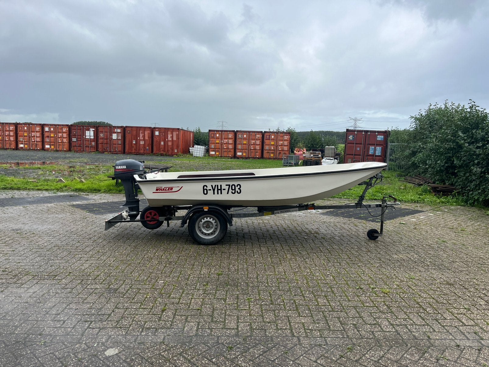 Boston Whaler 13 F - 15 pk Yamaha 2 takt - Freeweel trailer, Ophalen, 10 tot 30 pk, 4 m, 15 pk