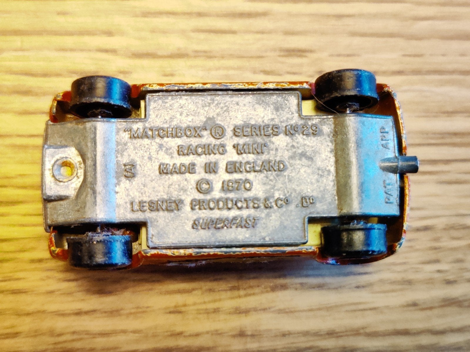 Matchbox Racing Mini ORANJE, Ophalen of Verzenden, Zo goed als nieuw, Auto