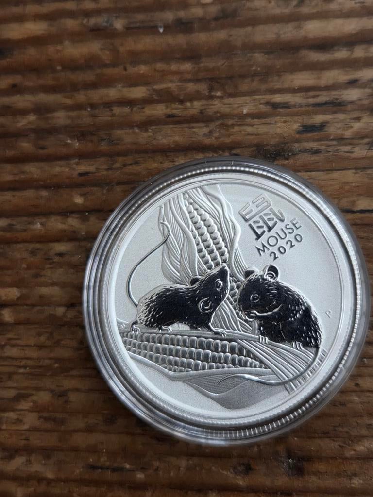 1/2 oz 2020 Lunar year of the mouse 999 zilver. 2 stuks, Ophalen of Verzenden, Zilver