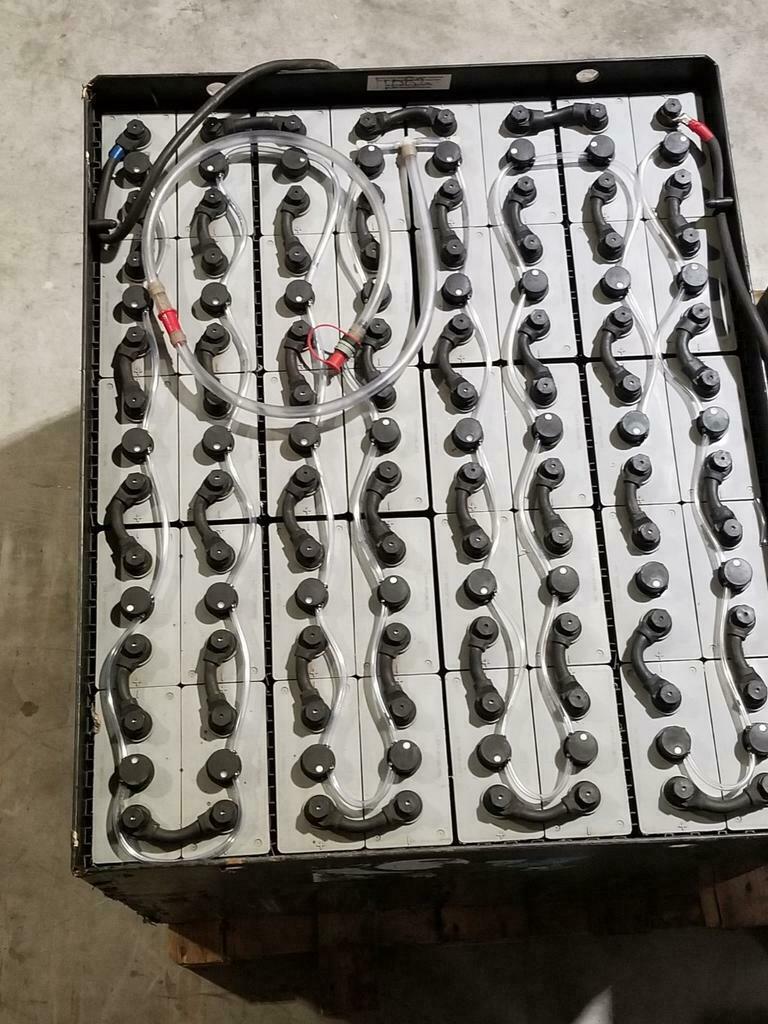 Heftruck batterij 80 volt 775, Ophalen of Verzenden, Gebruikt, Nissan