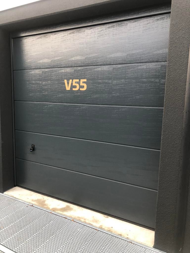 Assen Garagebox 24/7beveiligd👌 1 maand GRATIS😀