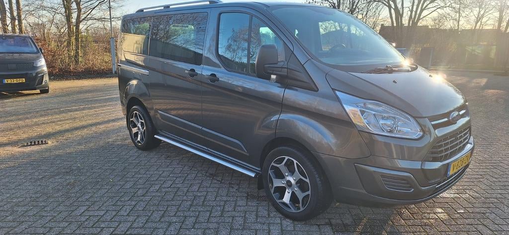 Rolstoelbus Rolstoelauto ford transit custom, Auto-onderdelen, Ophalen of Verzenden, Nieuw, Ford