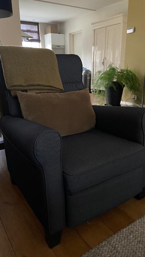 IKEA Muren fauteuil antraciet kleur, Huis en Inrichting, Ophalen, Eenpersoons, 75 tot 100 cm, Zo goed als nieuw