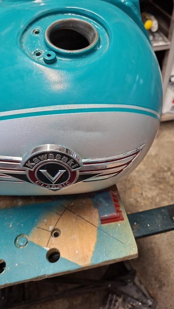 Vulcan 800 Benzinetank - Met Deuk, Motoren, Ophalen of Verzenden, Gebruikt