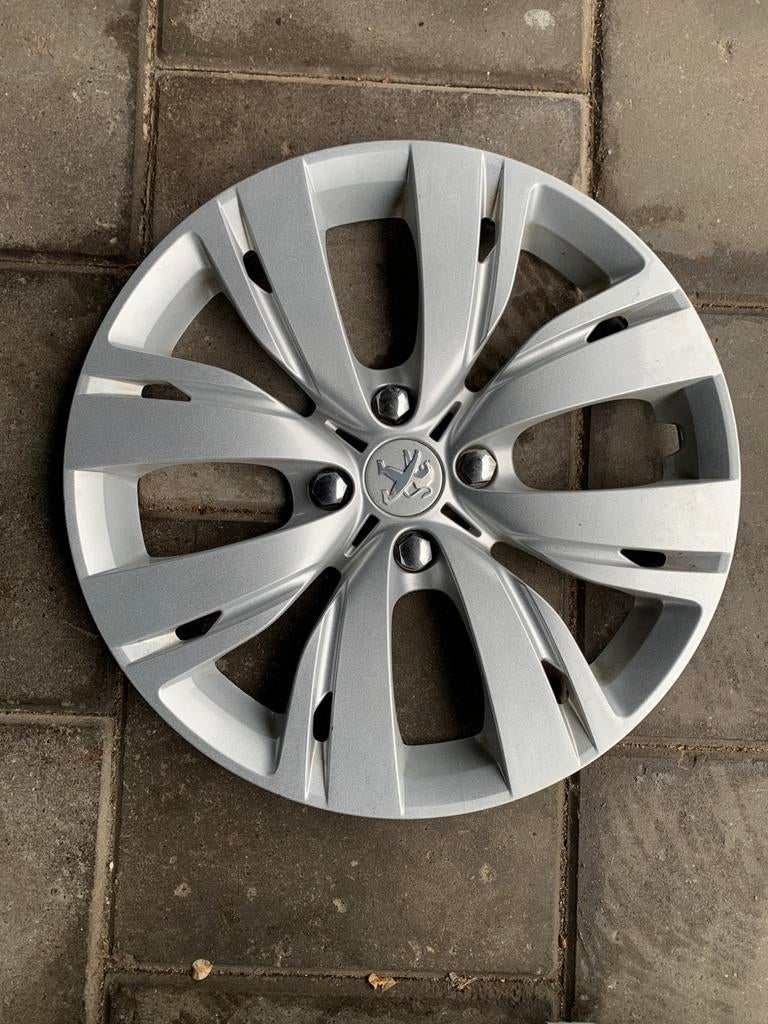 1 Peugeot wieldop origineel 15”, Ophalen, Zo goed als nieuw