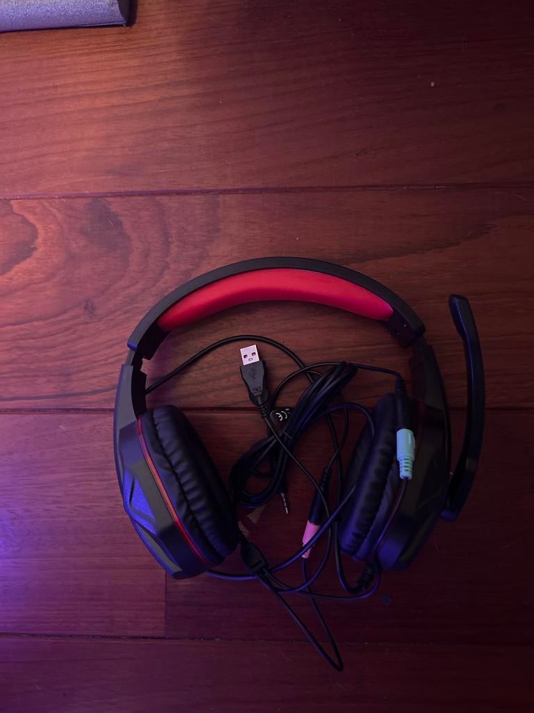 Nieuwe headset - Nooit gebruikt!, Ophalen of Verzenden, Nieuw, Over oor (circumaural), Overige merken
