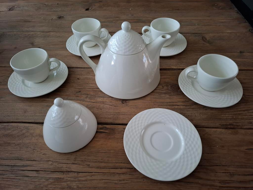 Vintage wit thee servies. Pagnossin Treviso Italy. 11 stuks., Ophalen of Verzenden, Zo goed als nieuw, Keramiek, Effen