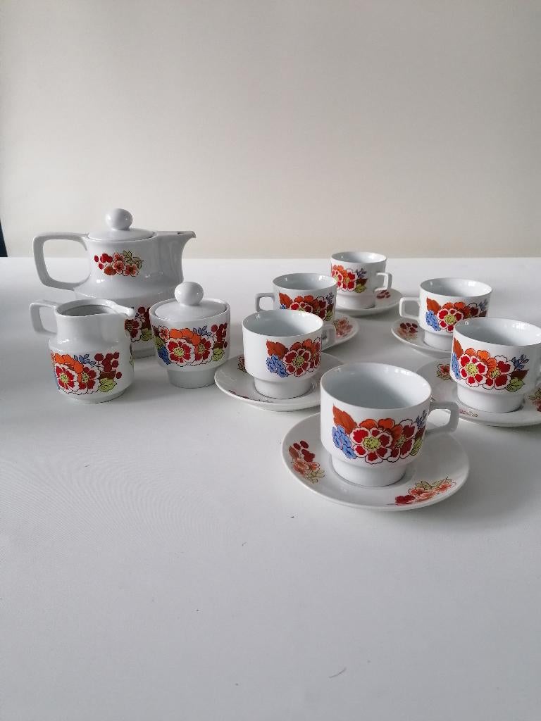 retro seventies koffieservies, Huis en Inrichting, Keuken | Servies, Gebruikt, Overige typen, Ophalen of Verzenden, Overige stijlen