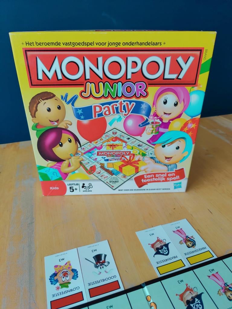 Monopoly junior, Een of twee spelers, Ophalen of Verzenden, Gebruikt, Hasbro