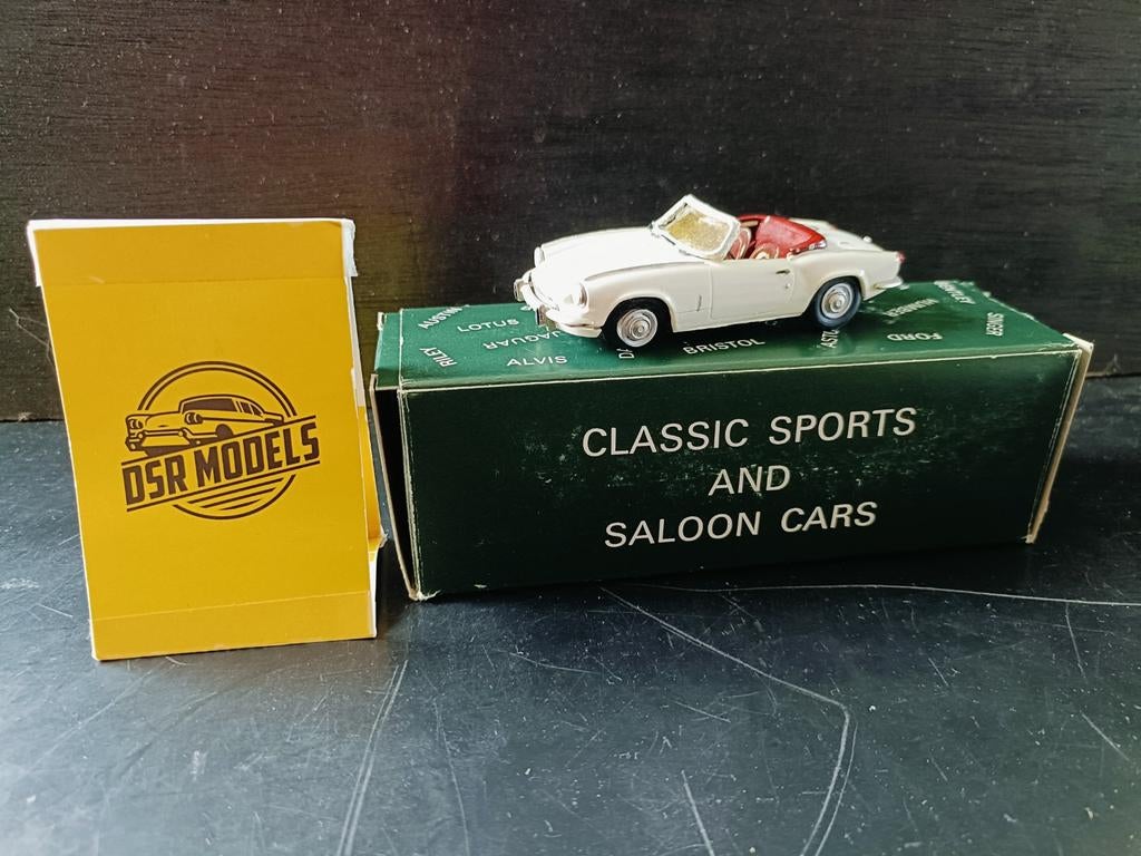 1:43 triumph Spitfire MK3 Sale, Hobby en Vrije tijd, Modelauto's | 1:43, Overige merken, S, Auto, R