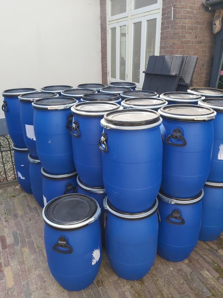 Schone 60L ton tonnen vat vaten voeton., Minder dan 75 liter, Ophalen, Zo goed als nieuw, Kunststof
