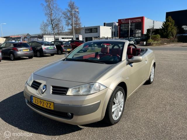 Renault Megane CC 1.6-16V Privilège Comfort, Auto's, 65 €/maand, Gebruikt, 1295 kg, 4 cilinders