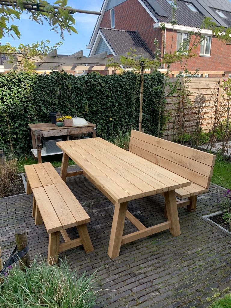 Foto 11 van Loungeset tuinset tuintafel bank stoel tuinverlichting