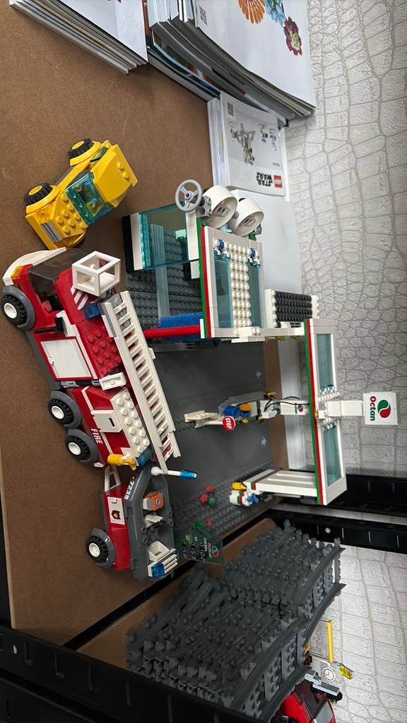 Lego wasstraat + brandweerauto, Ophalen, Zo goed als nieuw