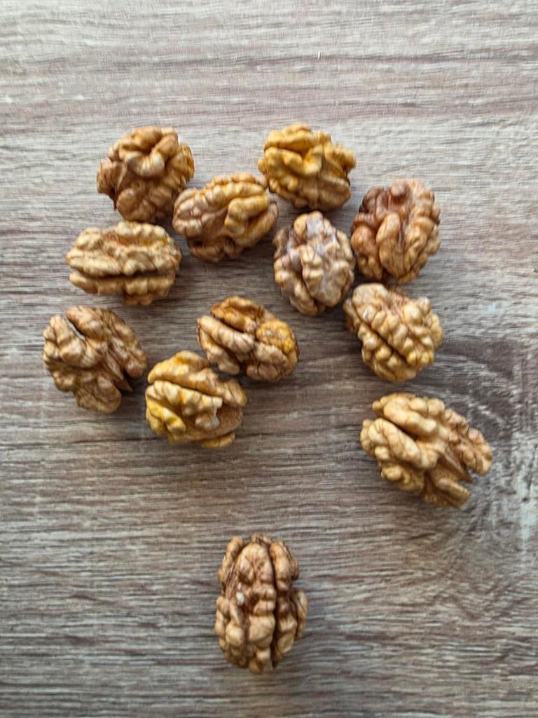 TE KOOP VERSE GEPELDE WALNOTEN LAATSTE 4 KİLO, Ophalen