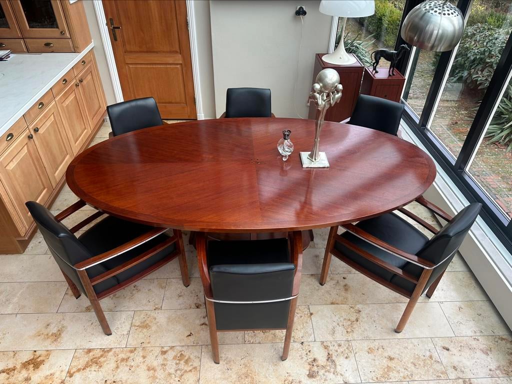 Schuitema decoforma eet/vergadertafel ovaal  6 stoelen, Ophalen, Zo goed als nieuw