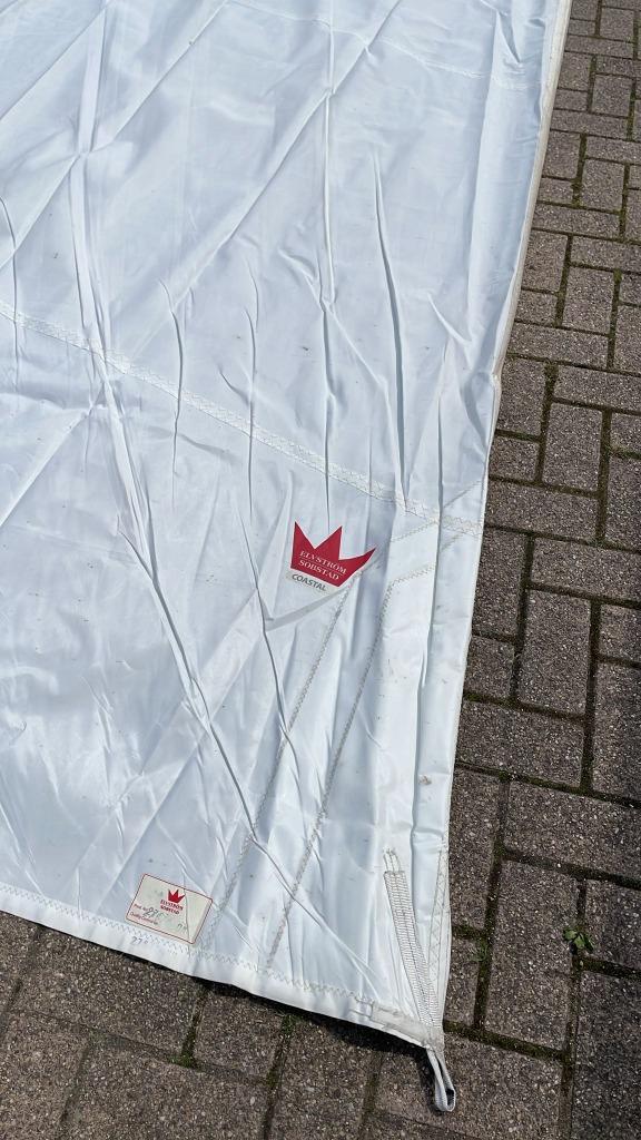 Foto 22 van Meerdere rolgrootzeilen (Bavaria 32 / 33 / 34)