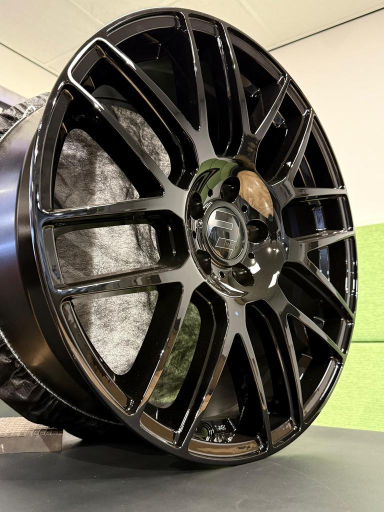 Nieuwe Zwarte Volkswagen Transporter velgen 20” 5x120 T5 T6, Ophalen, Bestelwagen, Velg(en), Nieuw