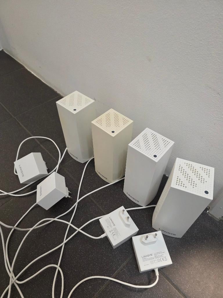 4X Linksys WHW0303 (Mesh router), Ophalen of Verzenden, Gebruikt, Router, Linksys