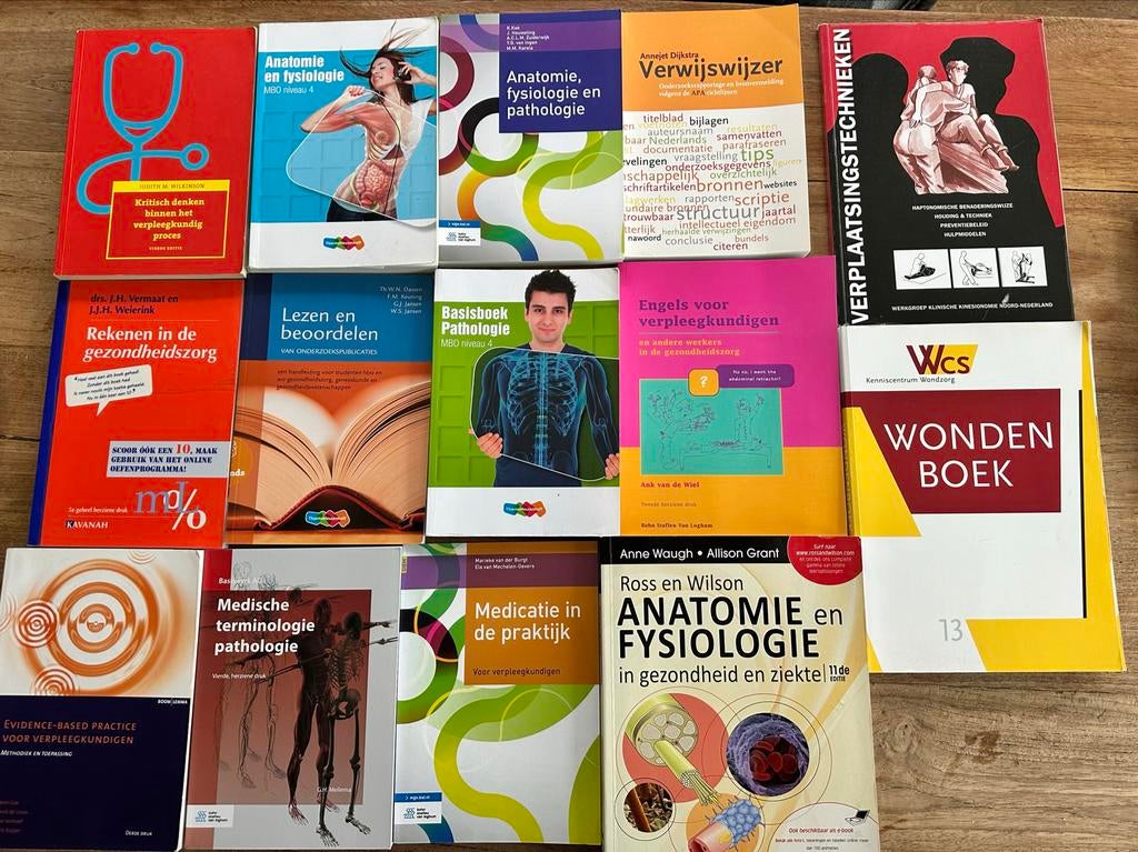 MBO/HBO Verpleegkunde Studieboeken - Diverse Titels, Ophalen of Verzenden, Alpha, Gelezen, MBO