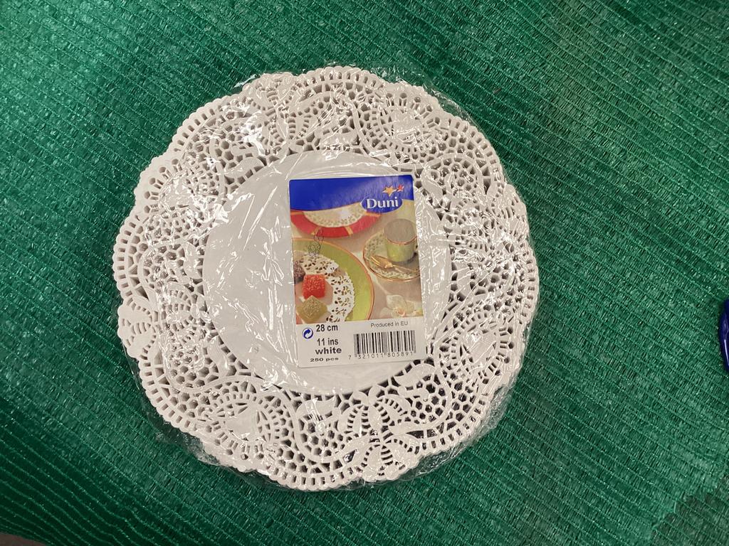 Bijna 250 witte taartranden, 28 cm, DUNI, Ophalen, Nieuw, Taarten, Versiering