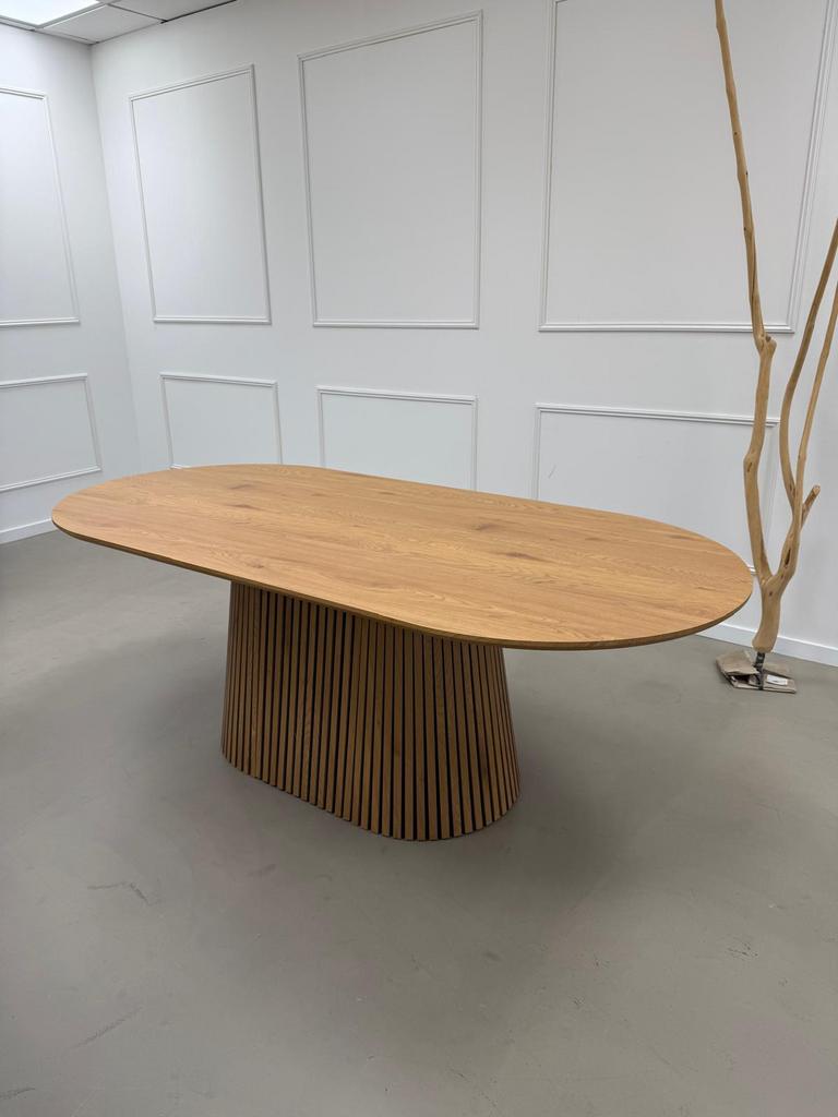 Kick eettafel Mika ovaal, Huis en Inrichting, Tafels | Eettafels, 100 tot 150 cm, Order@kickcollection.nl, Kick Collection, Eikenhout