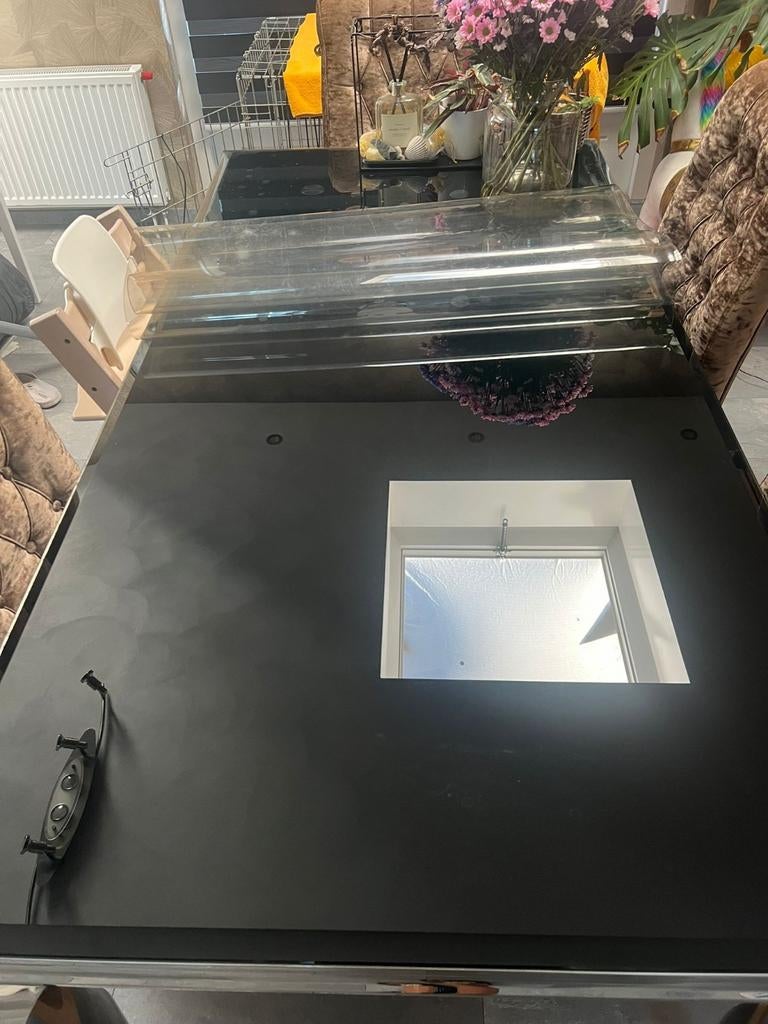 Eric Kuster Eettafel 180x90 - Geen Beschadigingen, Zo goed als nieuw, Glas, 150 tot 200 cm, Rechthoekig