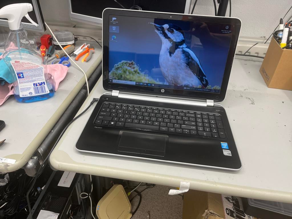 HP Pavilion 15.6" i7, 8GB RAM, 128 ssd Win 11 Pro, Computers en Software, Windows Laptops, Gebruikt, Met videokaart, 8 GB, Minder dan 2 Ghz